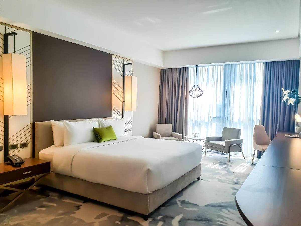 The Excelsior Hotel Las Piñas 外观 照片