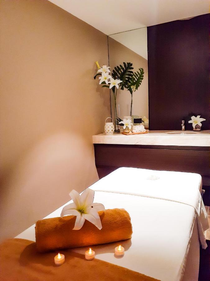 The Excelsior Hotel Las Piñas 外观 照片