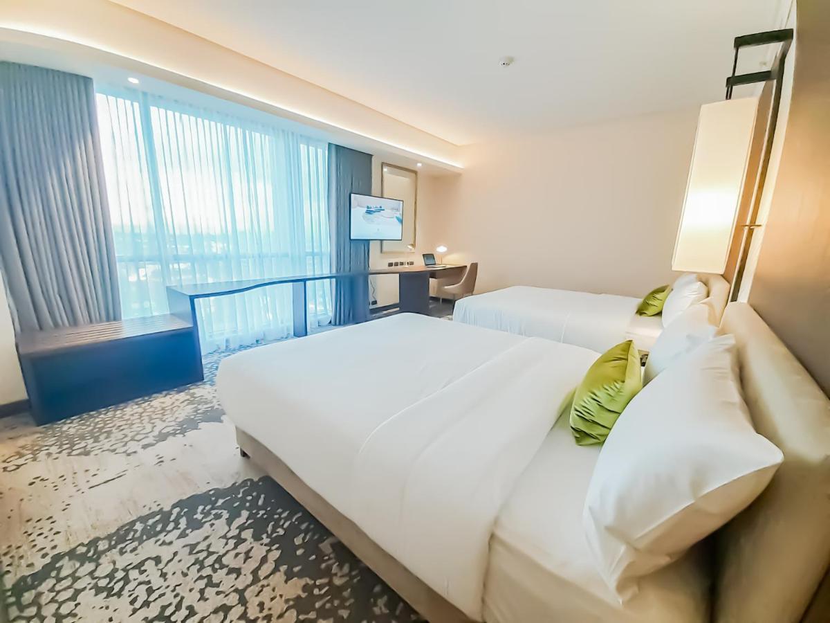 The Excelsior Hotel Las Piñas 外观 照片