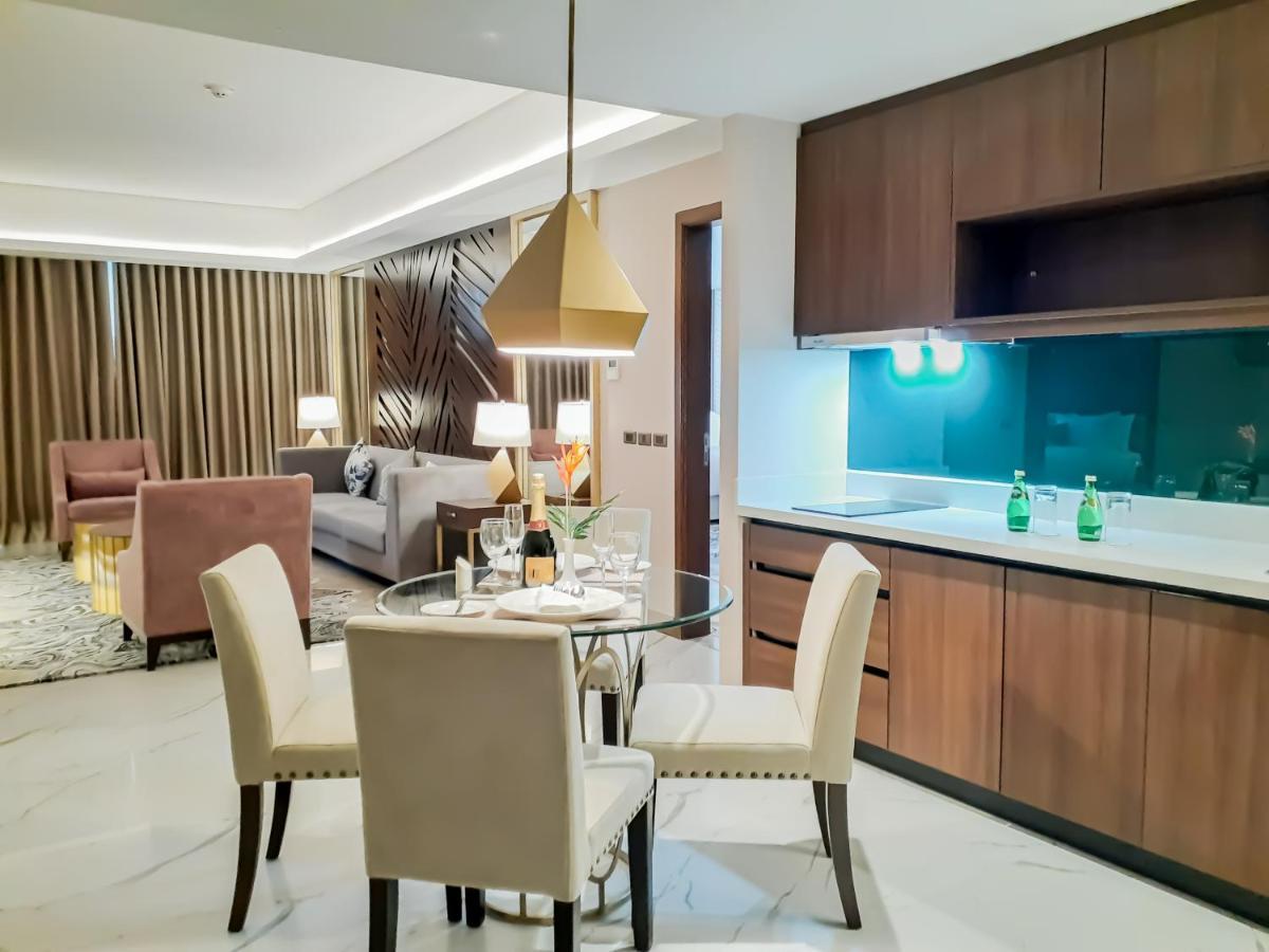 The Excelsior Hotel Las Piñas 外观 照片