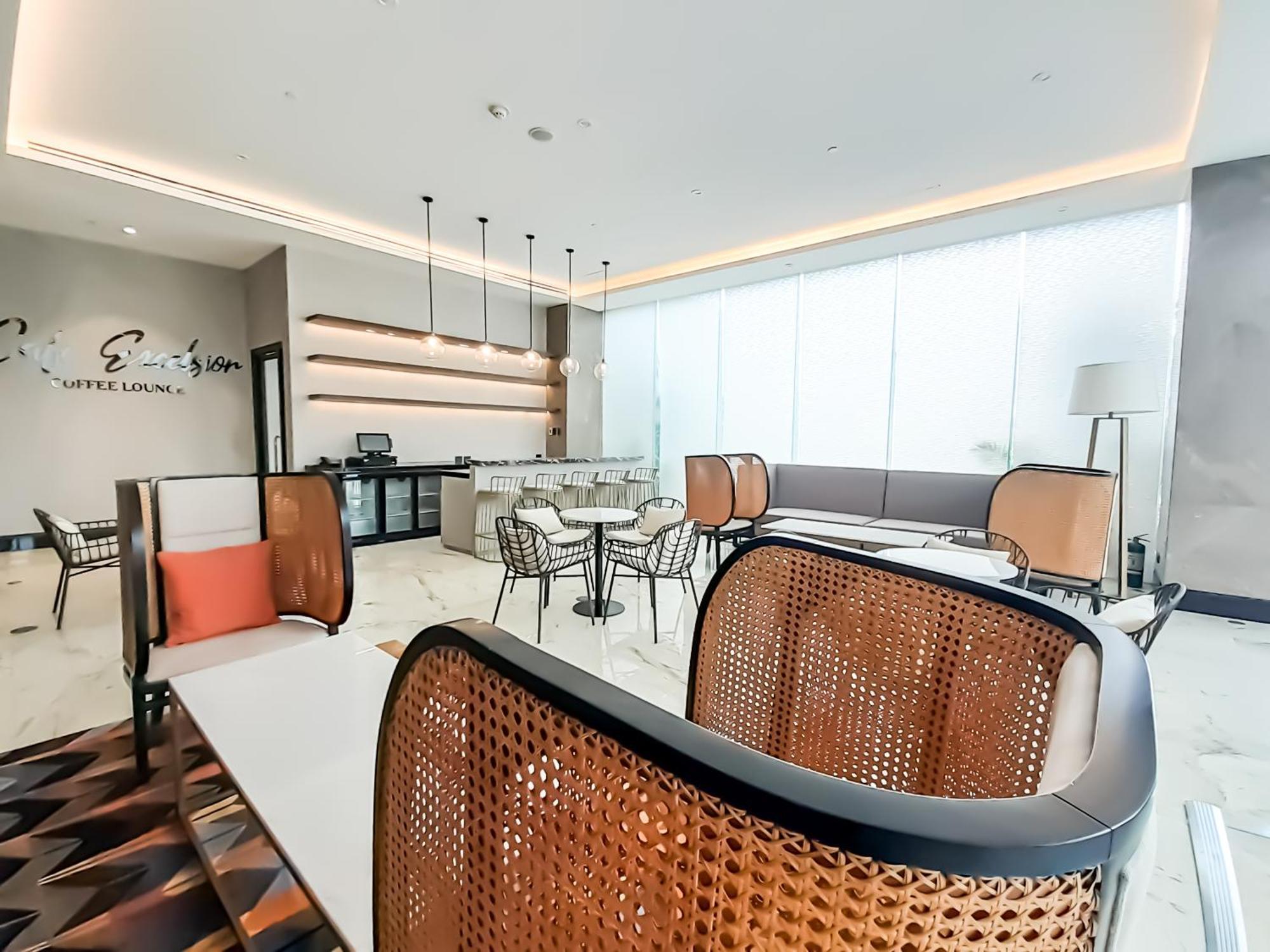The Excelsior Hotel Las Piñas 外观 照片
